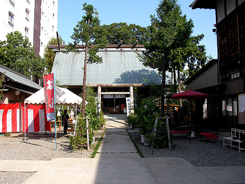 innousai02.jpg